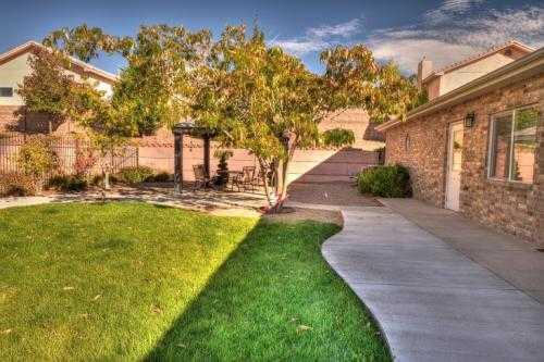 Photo of Beehive Homes of Four Hills, Assisted Living, Albuquerque, NM 11
