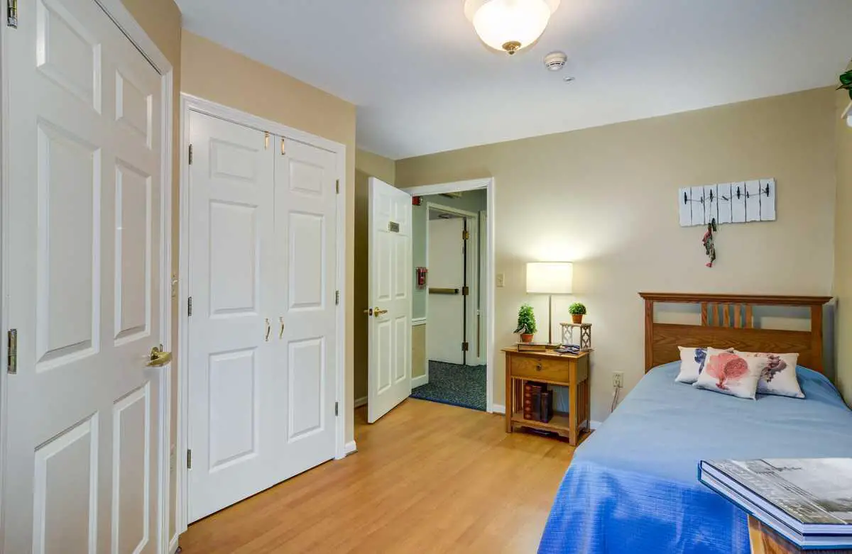 Photo of Arden Courts of Livonia, Assisted Living, Livonia, MI 6