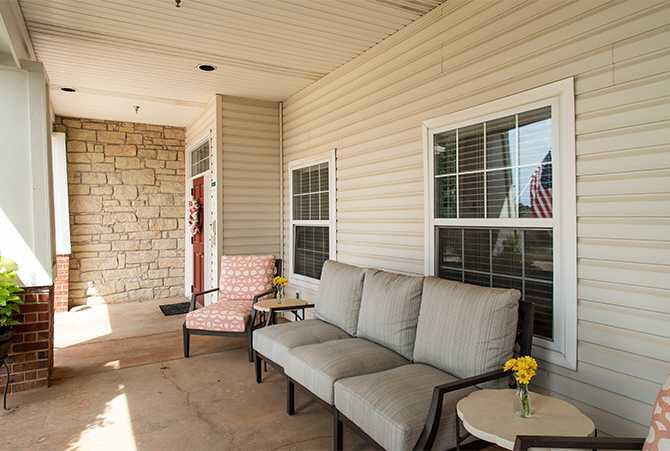 Photo of Blue Ridge Place, Assisted Living, Midwest City, OK 2